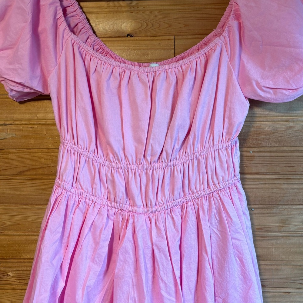 New, Hollister Puff Sleeve Pink Dress - Picture 2 of 12